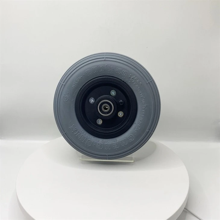 200×50 Pneumatic Rubber Tire high quality
